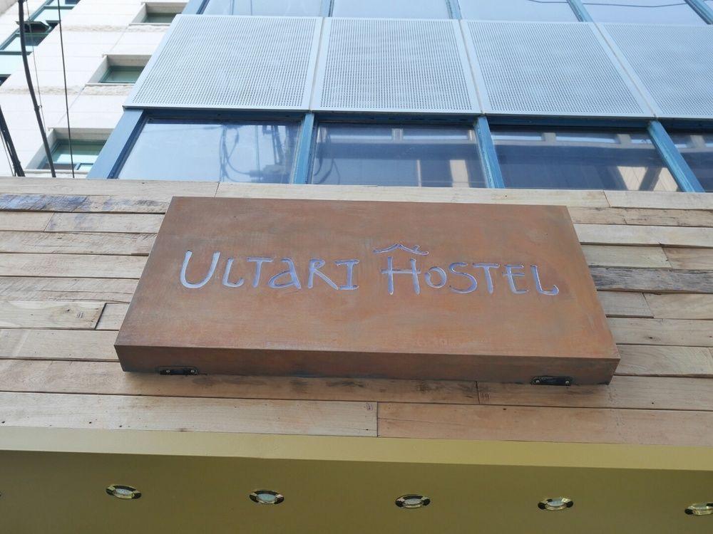 Sinchon Sisters Hostel Seoul Eksteriør bilde