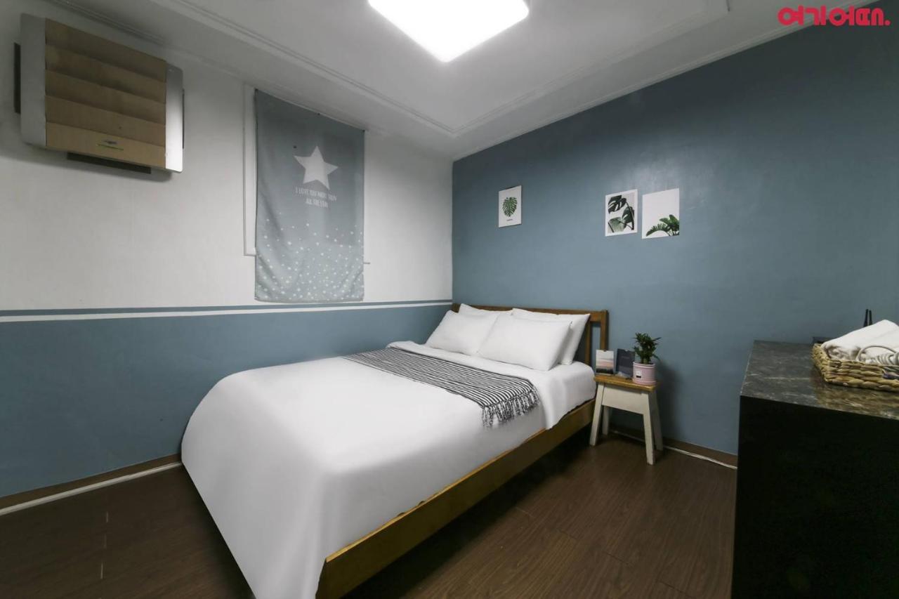 Sinchon Sisters Hostel Seoul Eksteriør bilde
